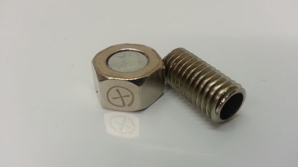 Magnetic Clear Micro Tube Geocache
